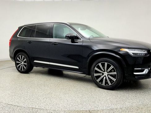 Used 2024 Volvo XC90 B5 Core w/ Protection Package Premier AWD/4WD image 3