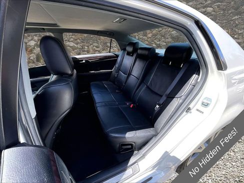 Used 2011 Toyota Avalon FWD image 23