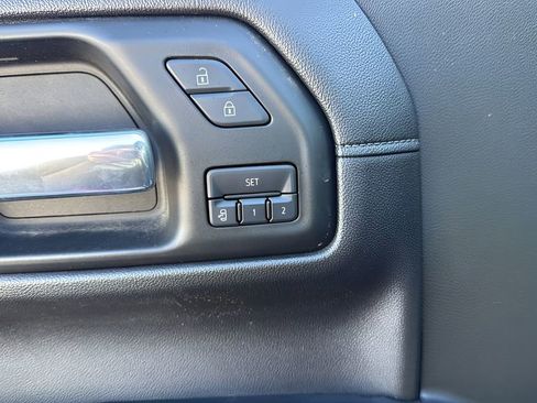 Used 2019 Chevrolet Silverado 1500 LTZ w/ LTZ Premium Package image 24