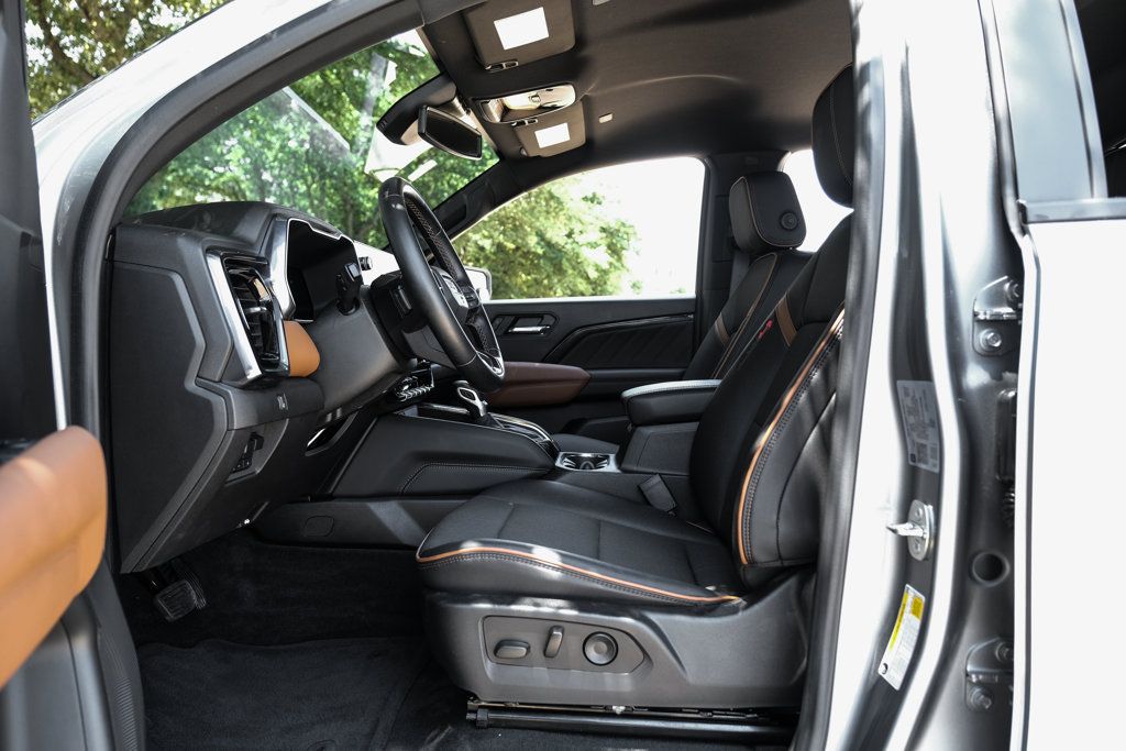 Used 2023 GMC Canyon AT4 w/ Canyon Safety Plus Package AWD/4WD image 46
