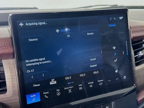 Used 2023 Ford Expedition Limited image 32