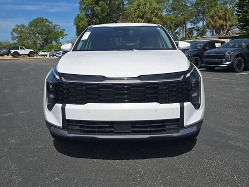 New 2026 Kia Sportage EX image 3