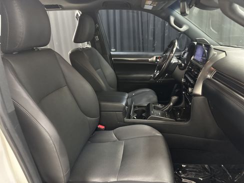 Certified 2023 Lexus GX 460 Premium w/ Premium Package AWD/4WD image 34