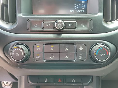 Used 2018 GMC Canyon W/T w/ Convenience Package RWD image 10