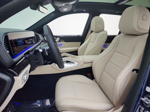 New 2026 Mercedes-Benz GLE 450 4MATIC image 16