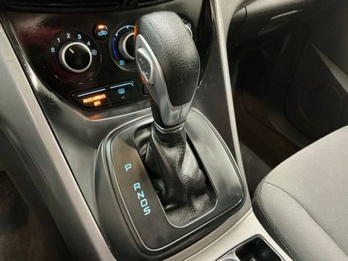 Used 2015 Ford Escape SE image 22