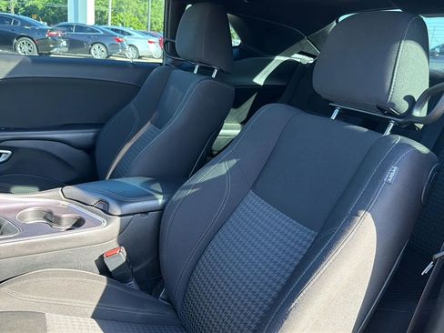 Used 2018 Dodge Challenger R/T w/ Blacktop Package RWD image 54