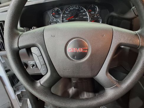 Used 2025 GMC Savana 2500 w/ Driver Convenience Package RWD image 17