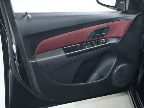 Used 2013 Chevrolet Cruze LT w/ Spring Special Edition image 17