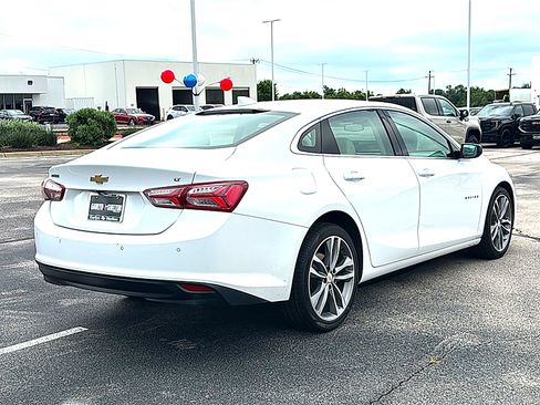 Used 2024 Chevrolet Malibu LT FWD image 8