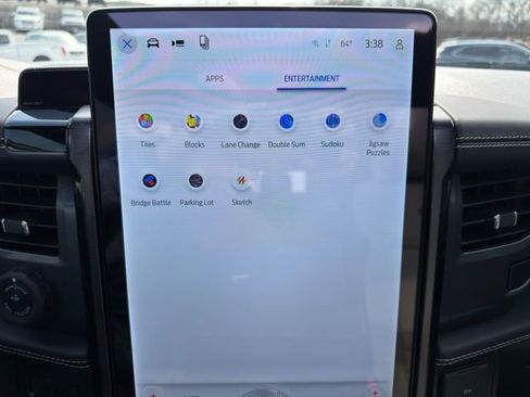 Used 2024 Ford F150 Lightning Platinum image 37