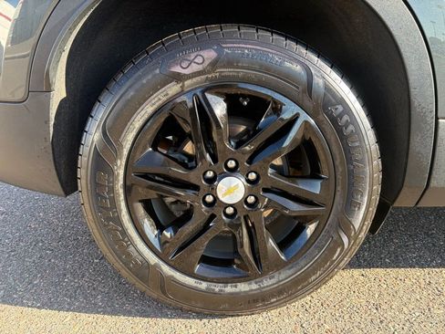 Used 2020 Chevrolet Blazer LT image 11