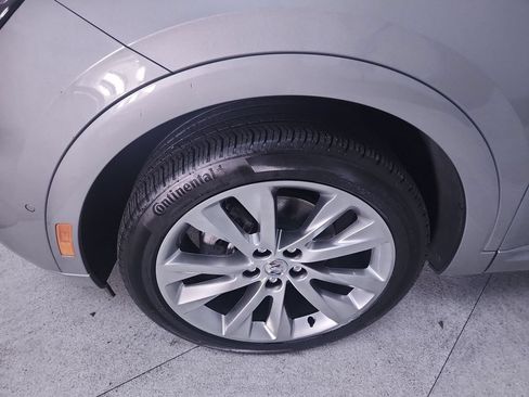 Used 2023 Buick Envision Avenir AWD/4WD image 12