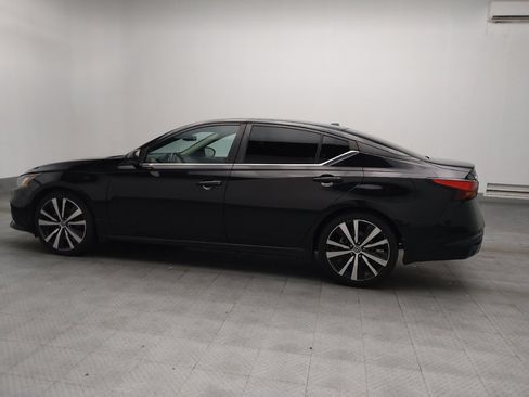 Used 2021 Nissan Altima 2.0 SR FWD image 3