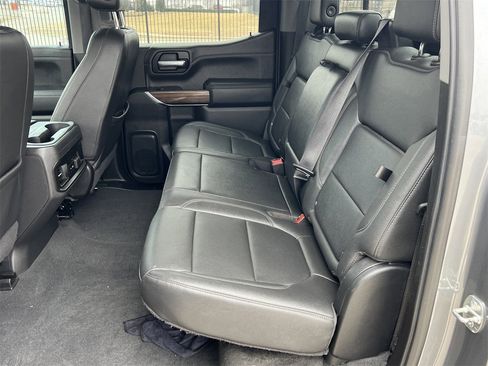 Used 2021 Chevrolet Silverado 1500 LT Trail Boss w/ Convenience Package II image 13