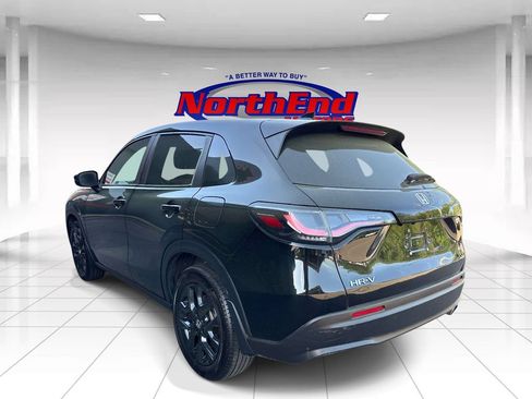 Used 2024 Honda HR-V Sport image 5
