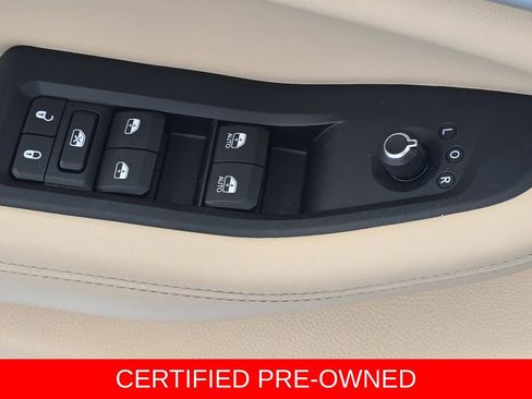 Used 2025 Jeep Grand Cherokee L Limited w/ Luxury Tech Group II AWD/4WD image 29