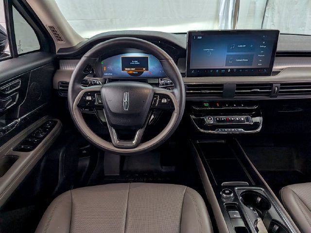 Used 2024 Lincoln Corsair AWD w/ Equipment Group 101A image 23