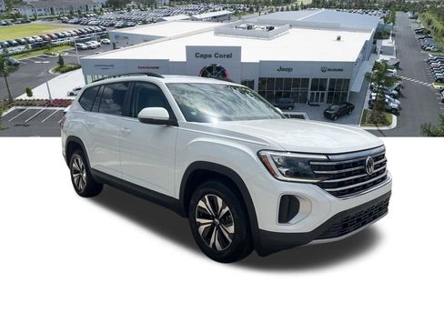 Used 2024 Volkswagen Atlas SE FWD image 10