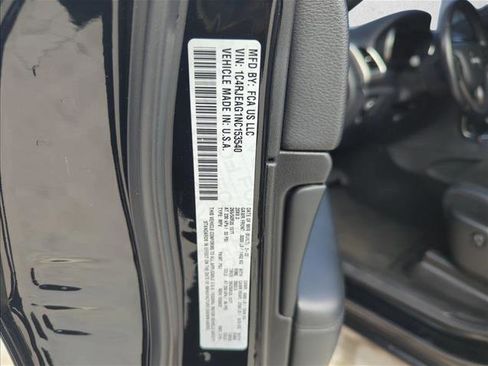 Used 2022 Jeep Grand Cherokee Laredo X image 29