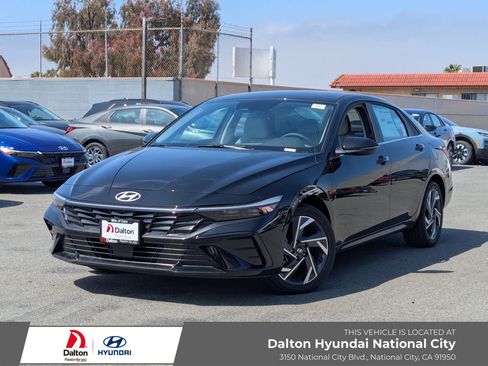 New 2025 Hyundai Elantra Limited image 1
