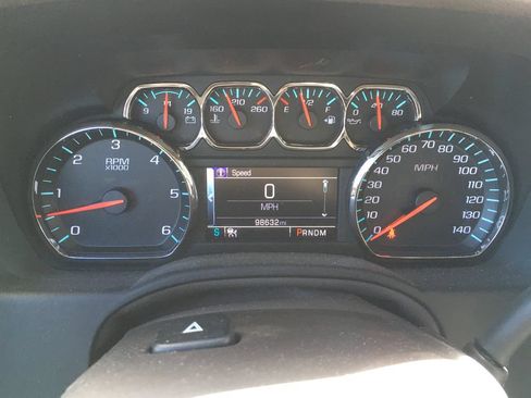 Used 2015 Chevrolet Tahoe LTZ AWD/4WD image 2