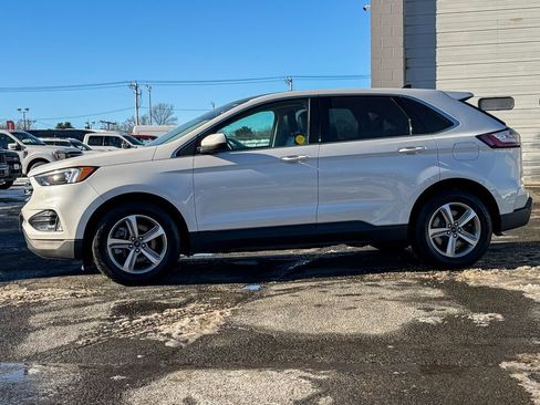 Certified 2022 Ford Edge SEL w/ Convenience Package AWD/4WD image 5