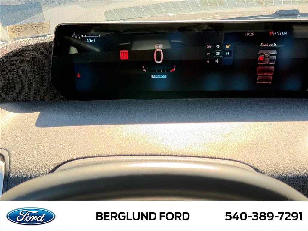 Used 2025 Ford Expedition Max Active AWD/4WD image 27