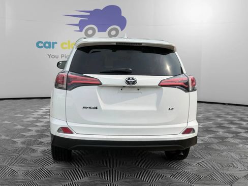 Used 2018 Toyota RAV4 LE w/ All Weather Liner Package FWD image 4