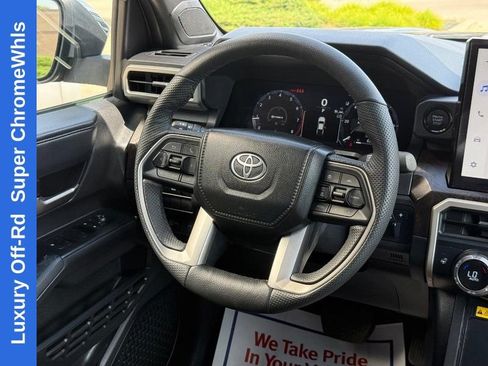 Used 2024 Toyota Tacoma Limited w/ Limited Package (LT) AWD/4WD image 14