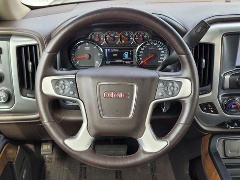 Used 2018 GMC Sierra 1500 SLT AWD/4WD image 12