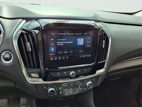 Certified 2021 Chevrolet Traverse Premier w/ Redline Edition AWD/4WD image 23
