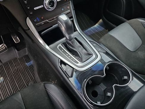 Used 2017 Ford Edge Sport w/ Equipment Group 401A AWD/4WD image 22