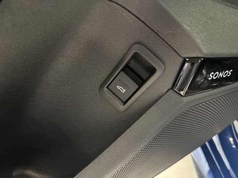 New 2026 Audi RS 3 AWD/4WD image 9