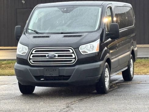 Used 2017 Ford Transit 150 130 Low Roof w/ Exterior Upgrade Package image 3