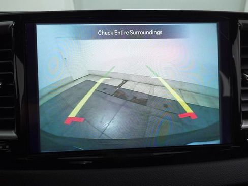 New 2026 Chrysler Voyager LX FWD image 17