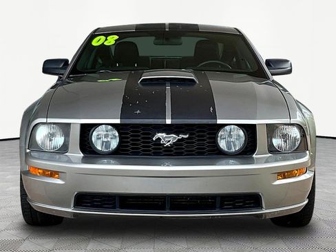 Used 2008 Ford Mustang GT RWD image 2