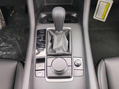 New 2026 MAZDA MAZDA3 2.5 S Sedan w/ Preferred Pkg FWD image 18