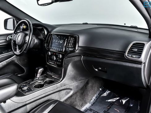 Used 2021 Jeep Grand Cherokee Limited X image 25