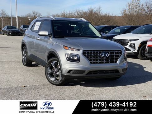 New 2026 Hyundai Venue SEL image 1