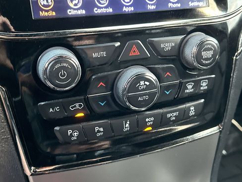 Used 2020 Jeep Grand Cherokee High Altitude image 19