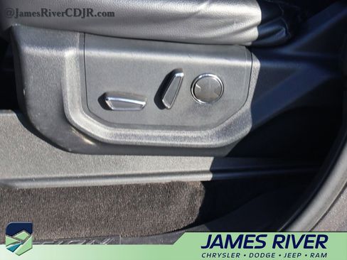 Used 2021 Ford Expedition Max Limited AWD/4WD image 25