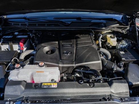 New 2026 Toyota Tundra Platinum image 22