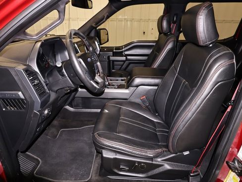 Used 2018 Ford F150 XLT w/ Equipment Group 302A Luxury AWD/4WD image 12