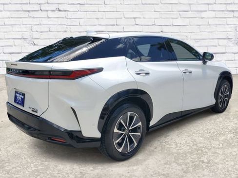 Used 2023 Lexus RZ 450e Premium w/ Technology Package AWD/4WD image 4