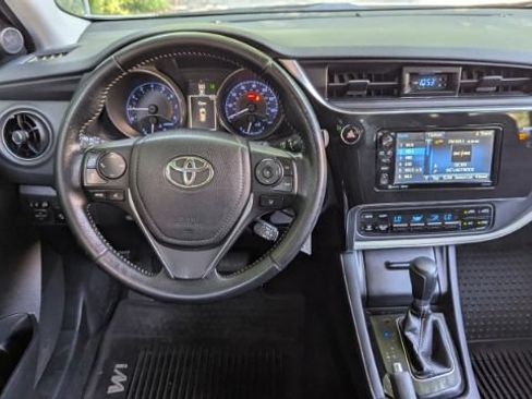 Used 2018 Toyota Corolla iM w/ All-Weather Mat Package FWD image 22