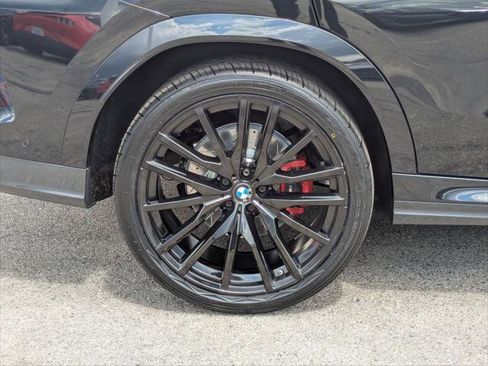 Used 2024 BMW X6 xDrive40i w/ Premium Package AWD/4WD image 9