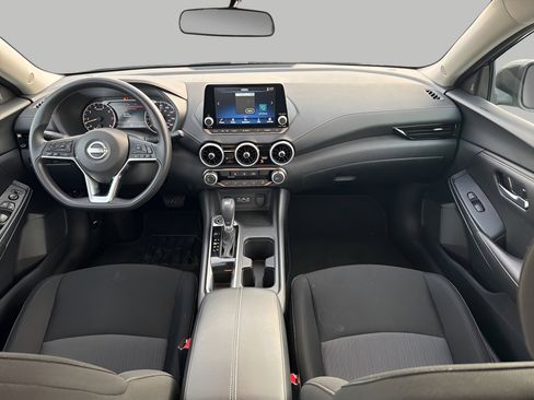 Used 2024 Nissan Sentra SV image 10