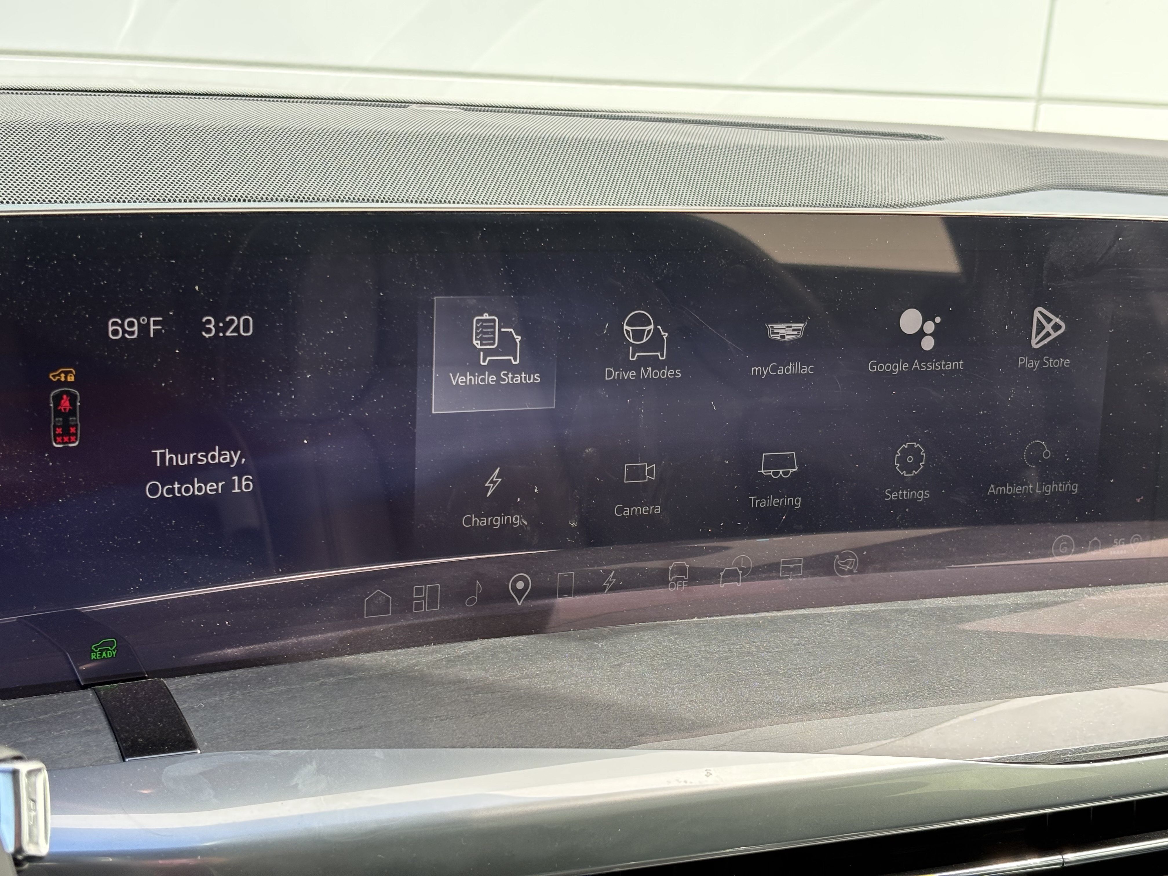 New 2026 Cadillac Escalade IQ Sport 2 w/ LPO, Premium Carpet Package AWD/4WD image 24
