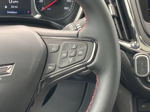 Used 2023 Chevrolet Equinox RS w/ RS Leather Package AWD/4WD image 8